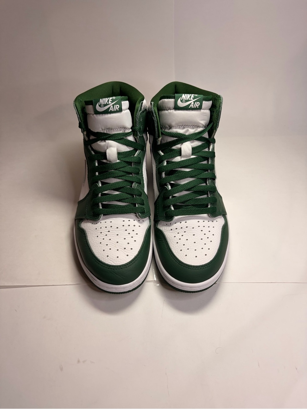 Men’s SIZE 11 Jordan One’s In Green & White “NO BOX”
